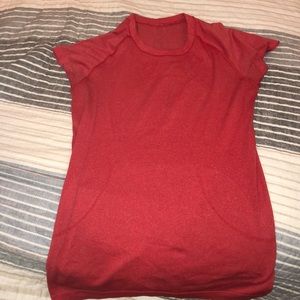 COPY - LULULEMON red shirt